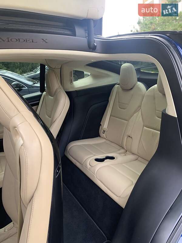 Внедорожник / Кроссовер Tesla Model X 2016 в Одессе фото 3 Внедорожник / Кроссовер Tesla Model X 2016 в Одессе