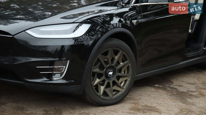 Внедорожник / Кроссовер Tesla Model X 2018 в Житомире фото 3 Внедорожник / Кроссовер Tesla Model X 2018 в Житомире