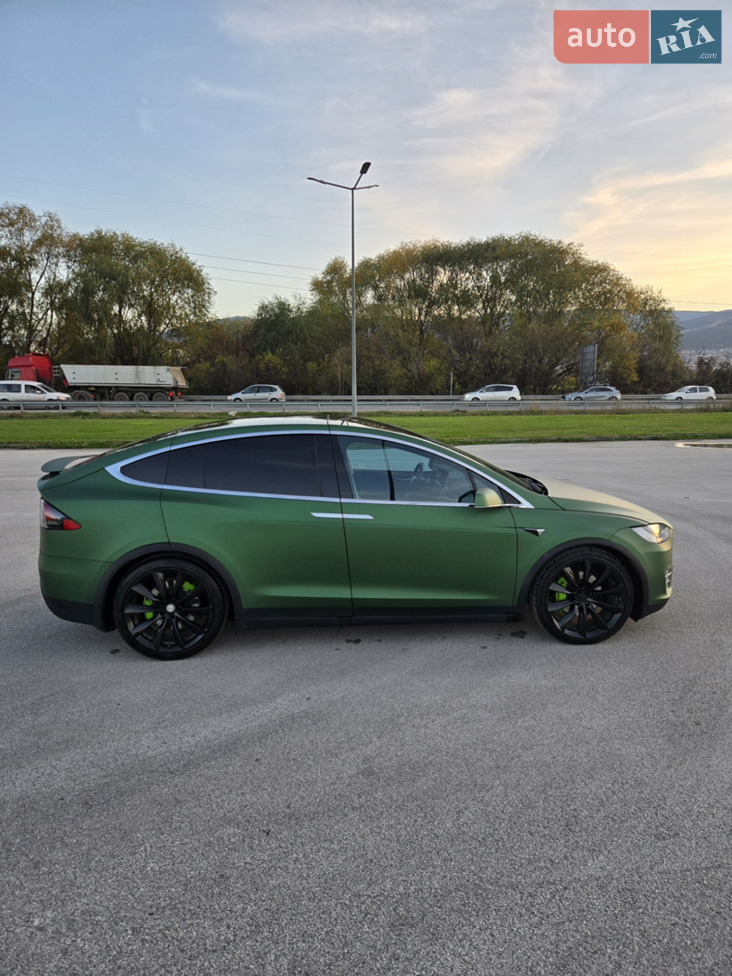2016 Tesla Model X - мініатюра 3