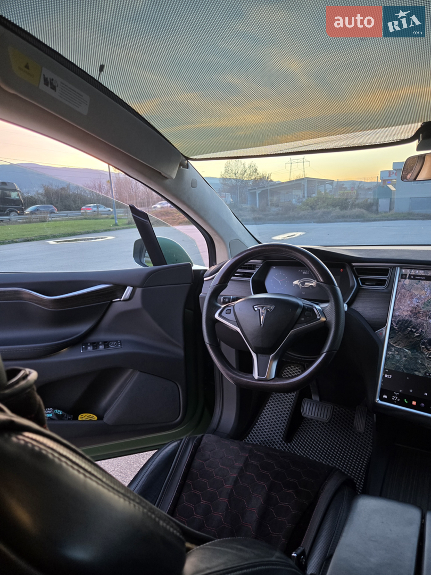 2016 Tesla Model X - мініатюра 15