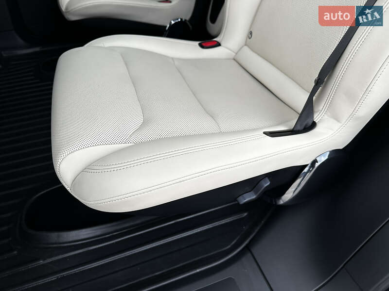 Внедорожник / Кроссовер Tesla Model X 2022 в Харькове