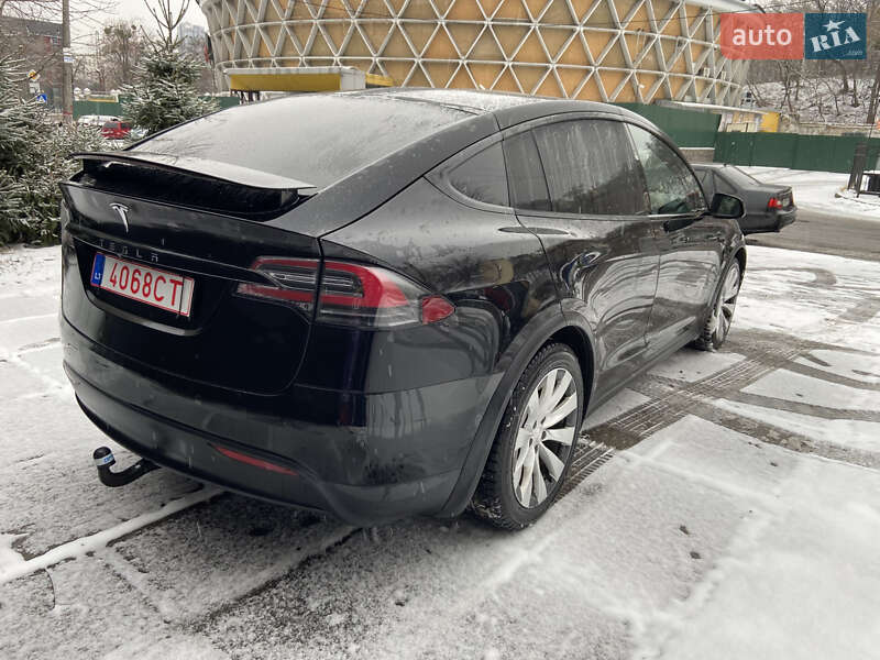 Внедорожник / Кроссовер Tesla Model X 2020 в Киеве