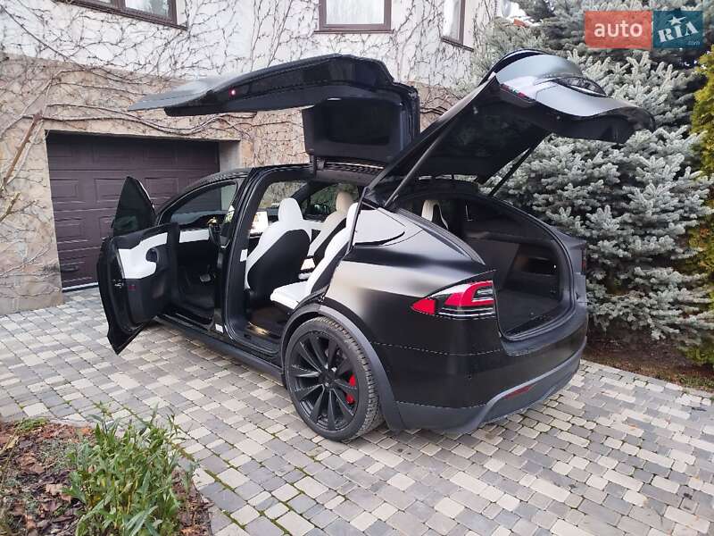 Внедорожник / Кроссовер Tesla Model X 2022 в Одессе