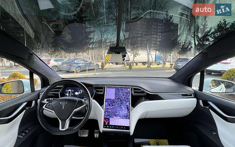 Внедорожник / Кроссовер Tesla Model X 2018 в Львове фото 14 Внедорожник / Кроссовер Tesla Model X 2018 в Львове