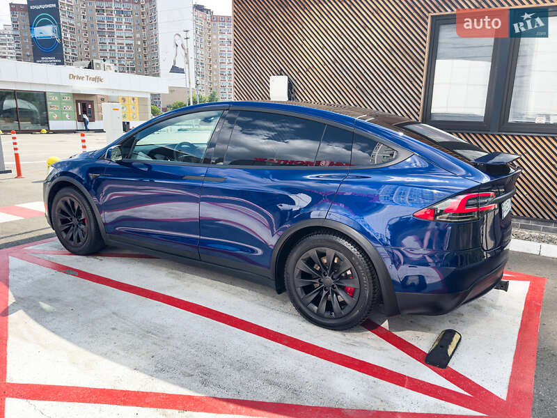 Внедорожник / Кроссовер Tesla Model X 2019 в Киеве