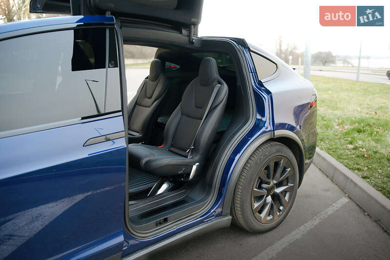 Внедорожник / Кроссовер Tesla Model X 2024 в Виннице