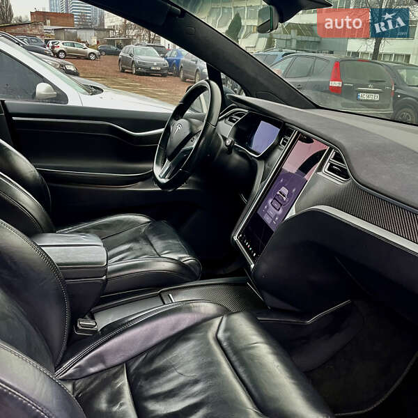 Внедорожник / Кроссовер Tesla Model X 2017 в Киеве