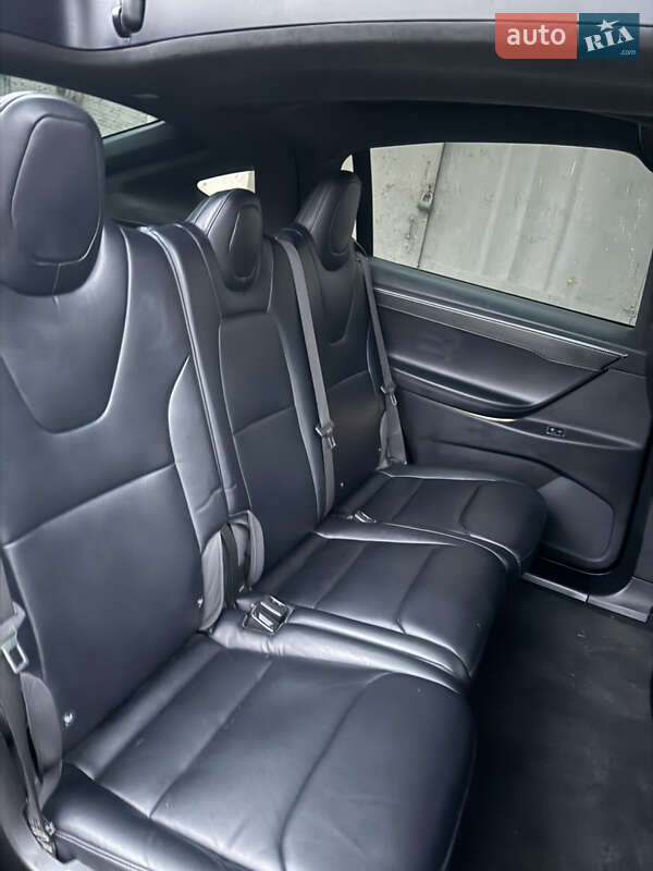 Внедорожник / Кроссовер Tesla Model X 2017 в Киеве