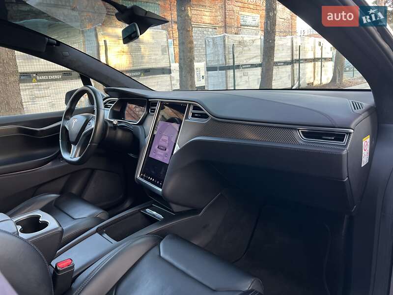 Внедорожник / Кроссовер Tesla Model X 2018 в Львове