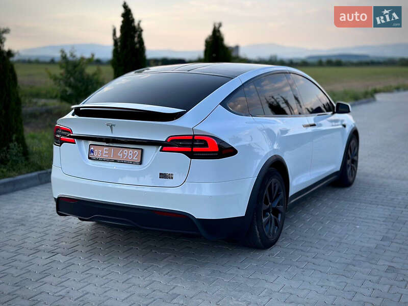 Позашляховик / Кросовер Tesla Model X 2022 в Мукачевому
