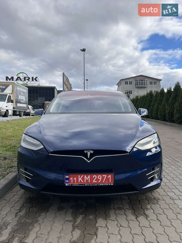 Внедорожник / Кроссовер Tesla Model X 2016 в Львове