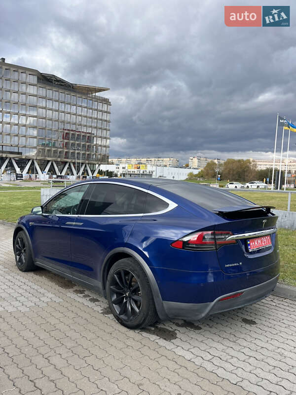 Внедорожник / Кроссовер Tesla Model X 2016 в Львове