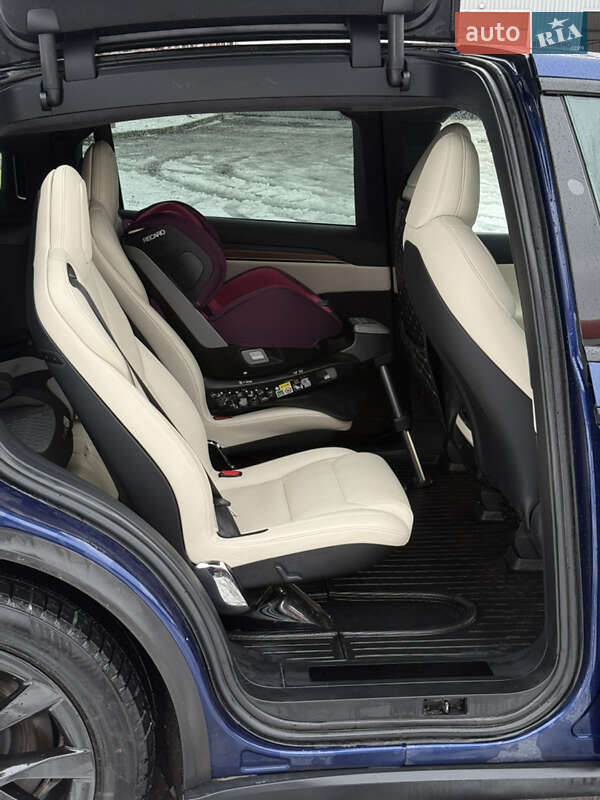 Внедорожник / Кроссовер Tesla Model X 2022 в Харькове