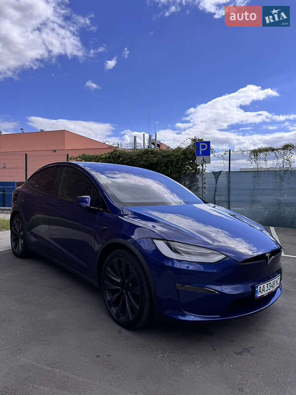 Внедорожник / Кроссовер Tesla Model X 2021 в Киеве