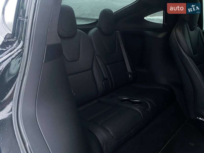 Внедорожник / Кроссовер Tesla Model X 2020 в Киеве