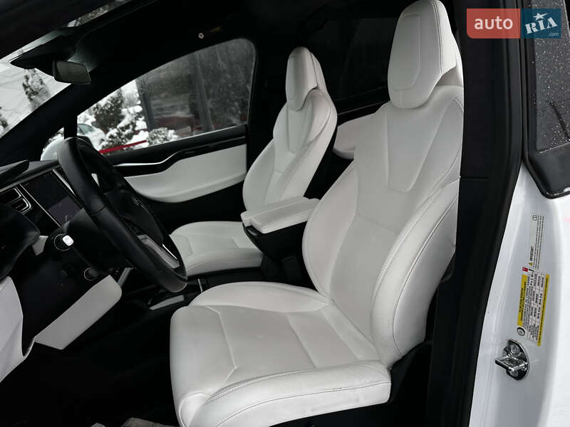 Внедорожник / Кроссовер Tesla Model X 2018 в Львове