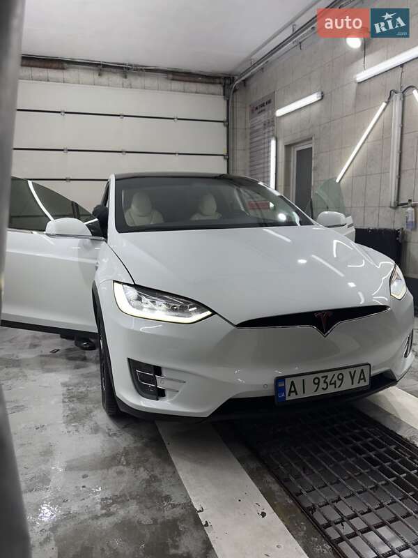 Внедорожник / Кроссовер Tesla Model X 2019 в Киеве фото 12 Внедорожник / Кроссовер Tesla Model X 2019 в Киеве