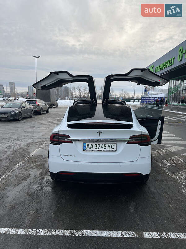 Внедорожник / Кроссовер Tesla Model X 2016 в Киеве фото 9 Внедорожник / Кроссовер Tesla Model X 2016 в Киеве