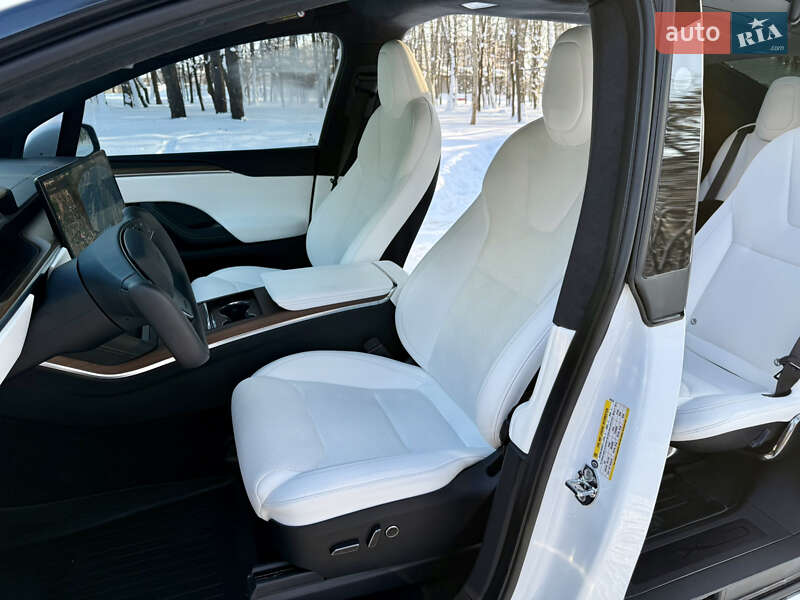 Внедорожник / Кроссовер Tesla Model X 2023 в Тернополе
