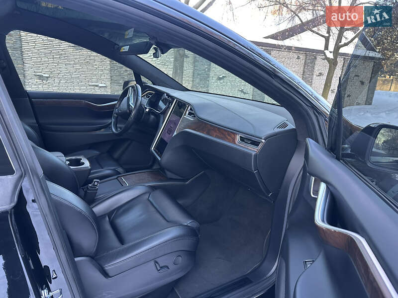 Внедорожник / Кроссовер Tesla Model X 2018 в Днепре