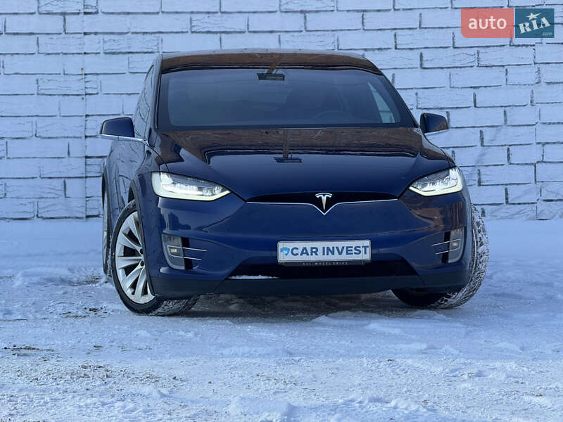 Позашляховик / Кросовер Tesla Model X 2018 в Києві