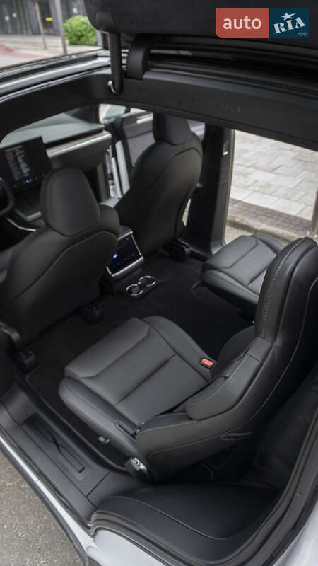 Внедорожник / Кроссовер Tesla Model X 2022 в Киеве