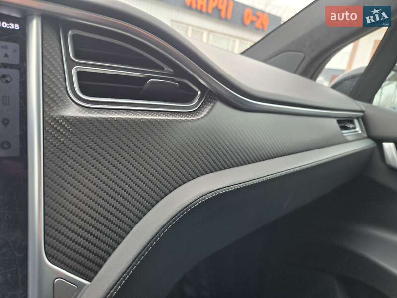 Позашляховик / Кросовер Tesla Model X 2017 в Києві фото 32 Позашляховик / Кросовер Tesla Model X 2017 в Києві