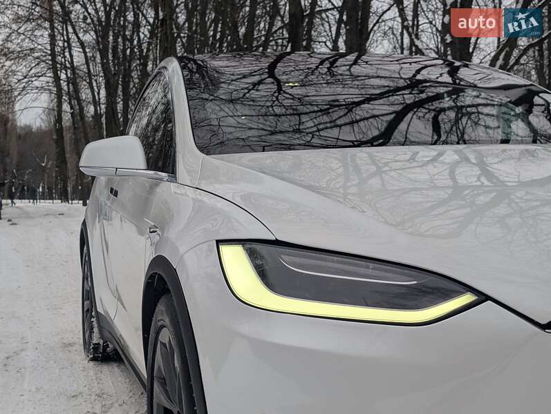 Внедорожник / Кроссовер Tesla Model X 2017 в Киеве фото 5 Внедорожник / Кроссовер Tesla Model X 2017 в Киеве