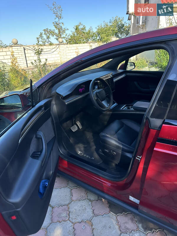 Позашляховик / Кросовер Tesla Model X 2023 в Южноукраїнську фото 16 Позашляховик / Кросовер Tesla Model X 2023 в Южноукраїнську