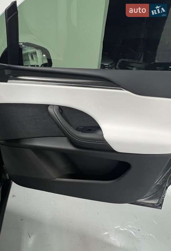 Позашляховик / Кросовер Tesla Model X 2022 в Києві