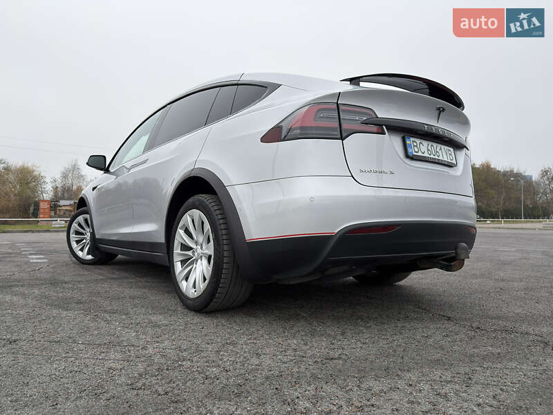 Внедорожник / Кроссовер Tesla Model X 2017 в Львове фото 21 Внедорожник / Кроссовер Tesla Model X 2017 в Львове