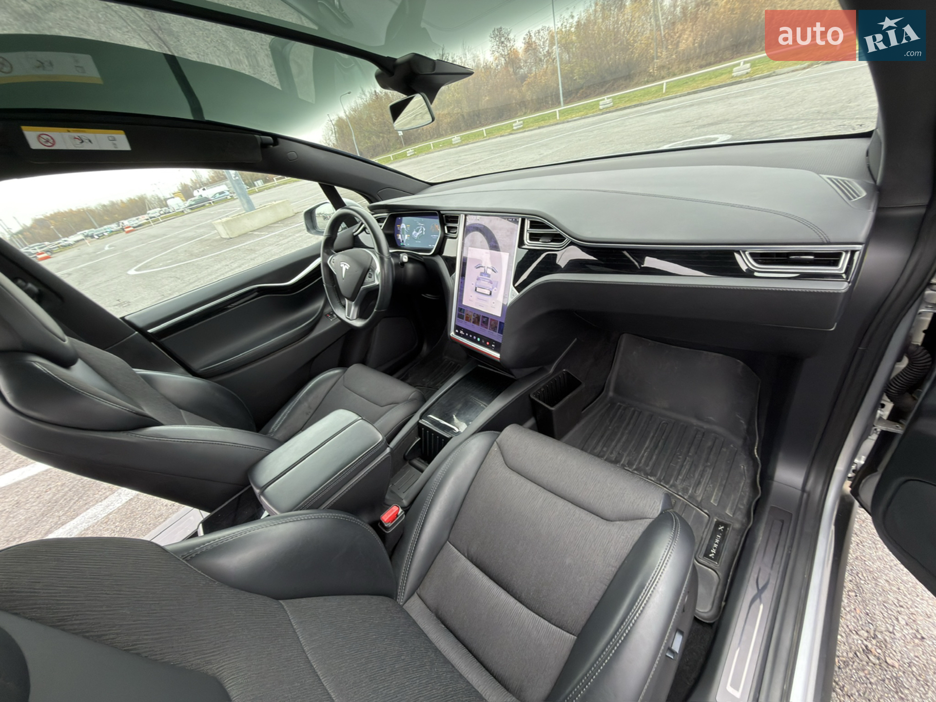 2017 Tesla Model X - мініатюра 45