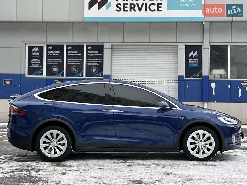 Внедорожник / Кроссовер Tesla Model X 2016 в Одессе фото 4 Внедорожник / Кроссовер Tesla Model X 2016 в Одессе