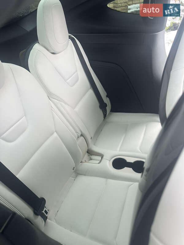 Внедорожник / Кроссовер Tesla Model X 2016 в Днепре