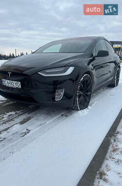 Внедорожник / Кроссовер Tesla Model X 2018 в Львове