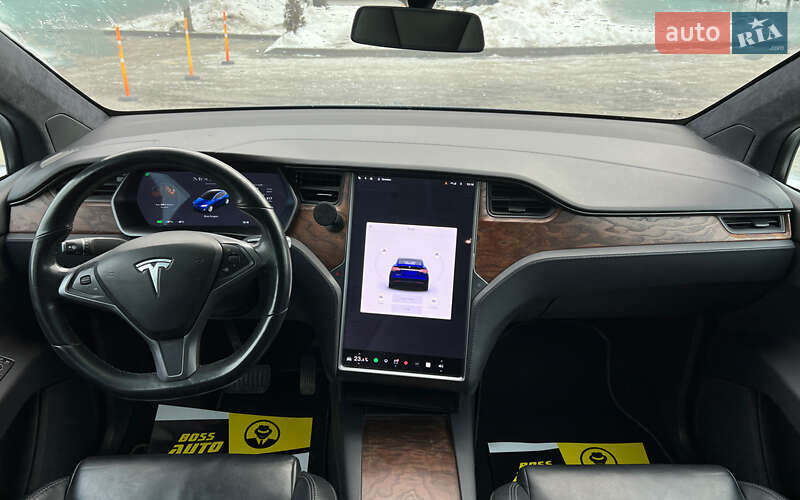Внедорожник / Кроссовер Tesla Model X 2019 в Львове