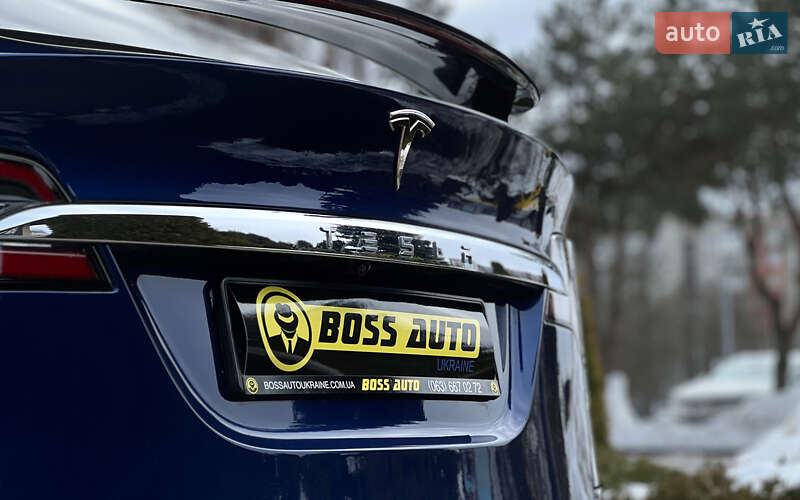 Внедорожник / Кроссовер Tesla Model X 2019 в Львове