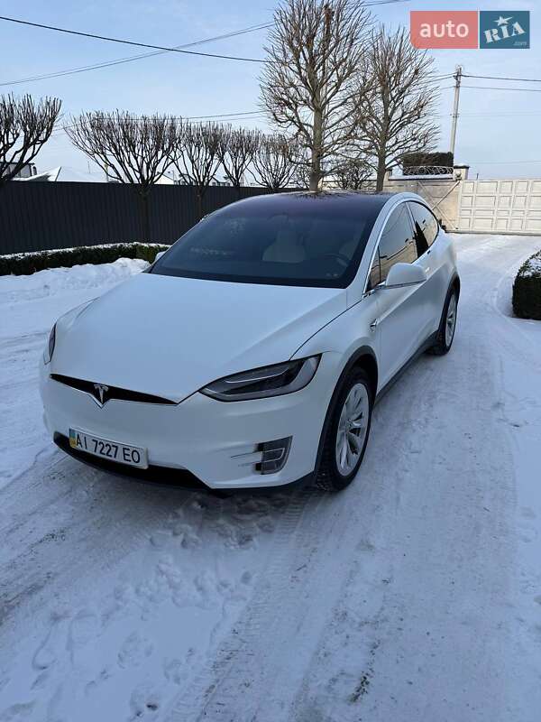 Внедорожник / Кроссовер Tesla Model X 2018 в Белой Церкви
