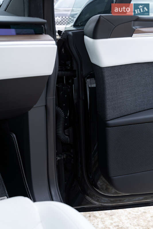 Внедорожник / Кроссовер Tesla Model X 2022 в Харькове