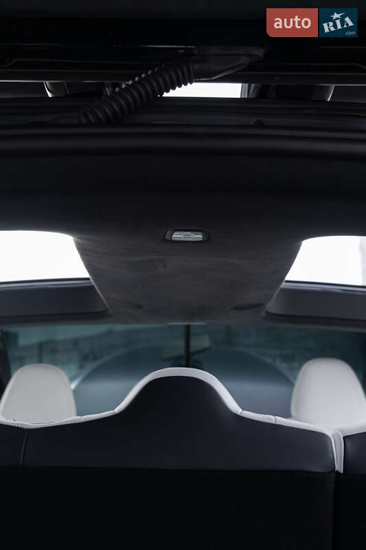 Внедорожник / Кроссовер Tesla Model X 2022 в Харькове