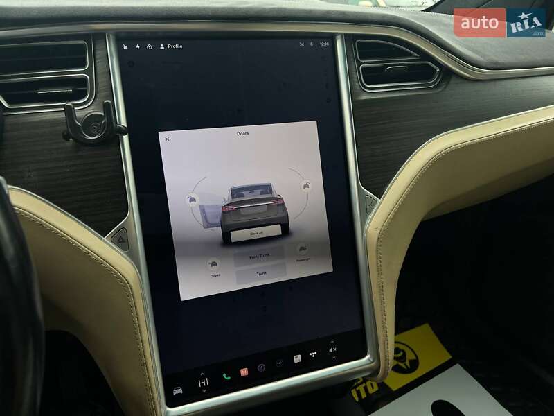 Позашляховик / Кросовер Tesla Model X 2016 в Івано-Франківську фото 14 Позашляховик / Кросовер Tesla Model X 2016 в Івано-Франківську