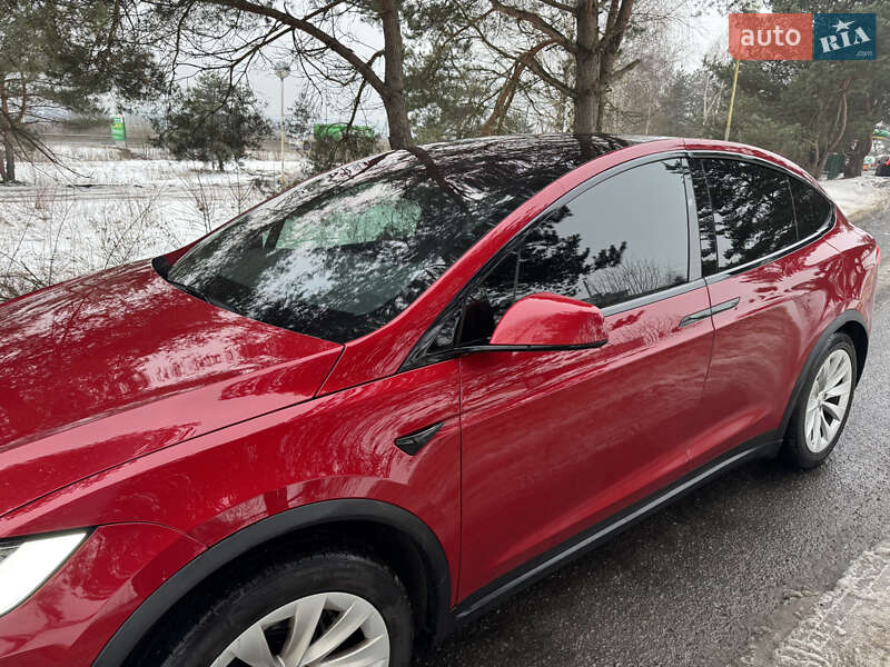 Внедорожник / Кроссовер Tesla Model X 2017 в Львове
