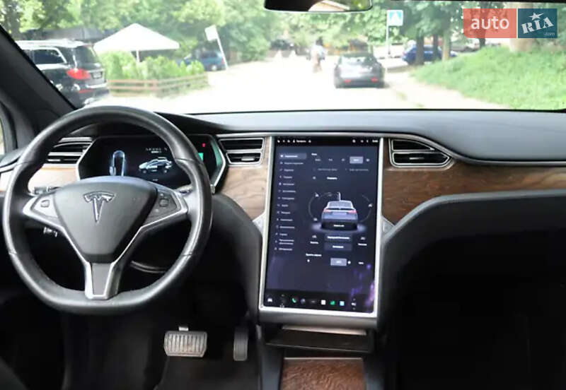 Внедорожник / Кроссовер Tesla Model X 2018 в Львове фото 4 Внедорожник / Кроссовер Tesla Model X 2018 в Львове