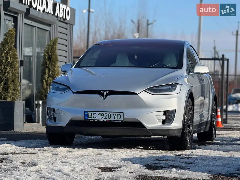 Tesla Model X 2017
