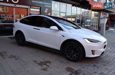 Внедорожник / Кроссовер Tesla Model X 2019 в Львове