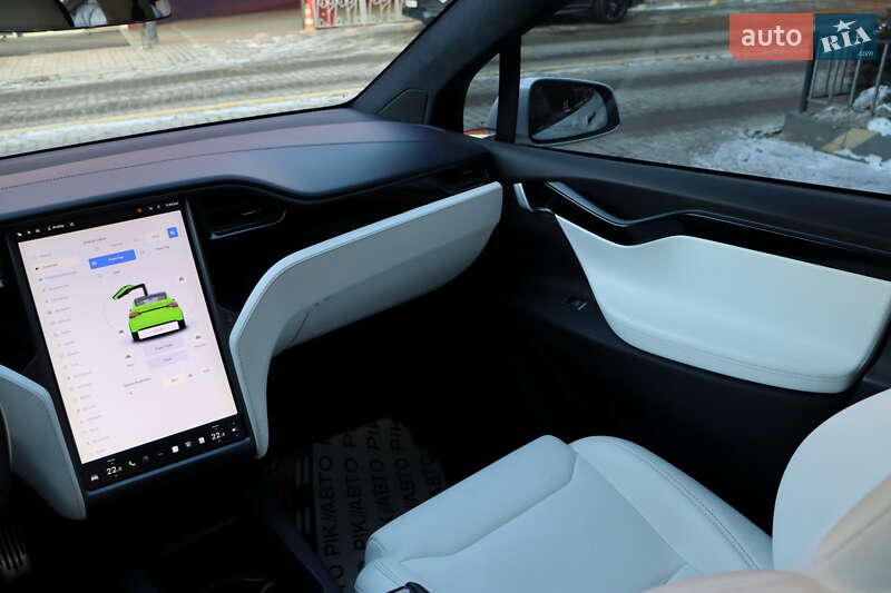 Внедорожник / Кроссовер Tesla Model X 2019 в Львове