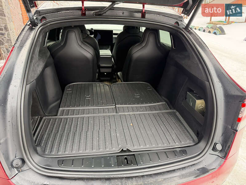 Позашляховик / Кросовер Tesla Model X 2024 в Києві