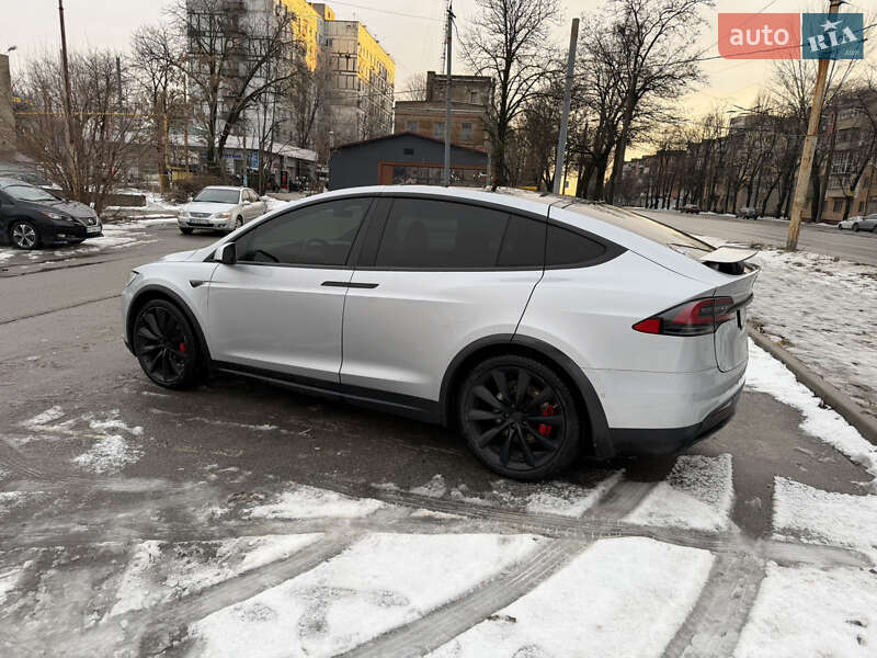 Внедорожник / Кроссовер Tesla Model X 2016 в Днепре
