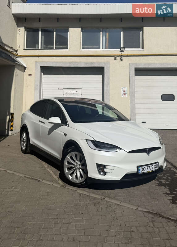 Внедорожник / Кроссовер Tesla Model X 2020 в Одессе