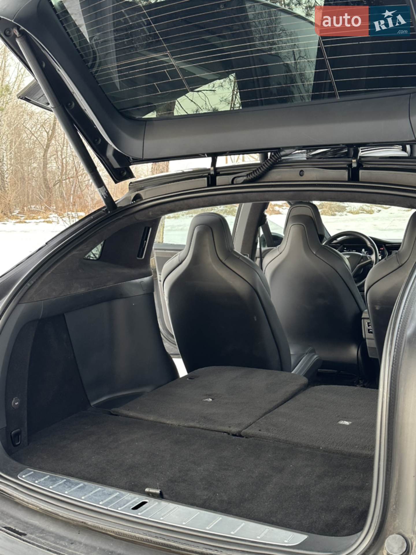 Tesla Model X 2019 VIN 5YJXCBE46KF181297 фото оголошення 21 з 28